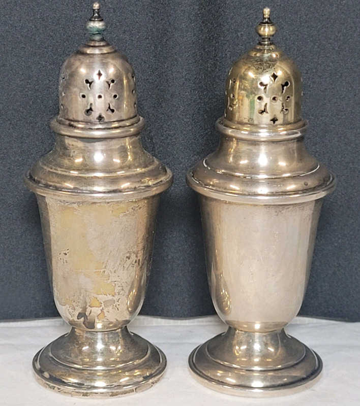 Gorham Sterling Silver Salt & Pepper Shaker Set . Measures 4 3/8" tall