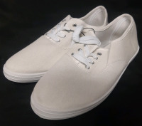 New Sh18es Size 9 Slip on Low Cuff Laced Shoes For Women