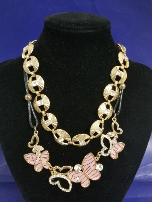 Pair of beautiful necklaces butterfly's and rhinestone