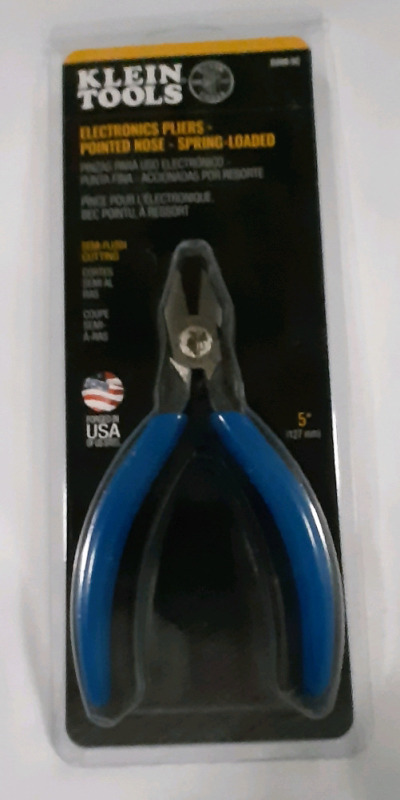 NEW in package Klein Tools Electronics Plyers