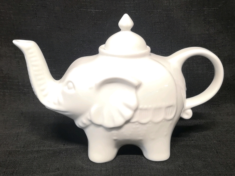 Adorable Cordon Bleu Ceramic Elephant Teapot - Microwave, Oven, Dishwasher Safe | 6" Long x 4" Wide x 6" Tall