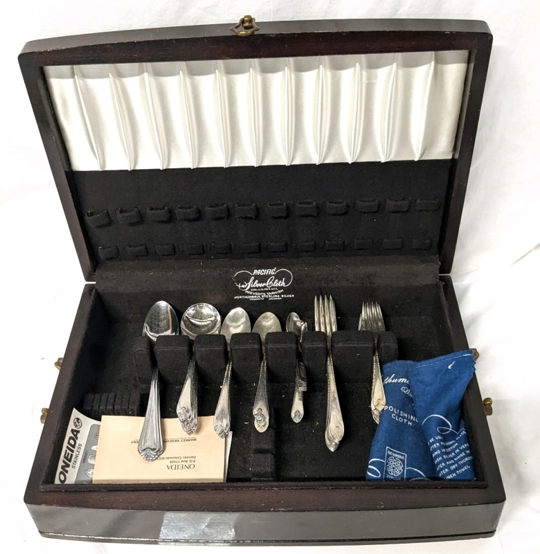 Assorted Vintage Silverware in Wooden Pacific Silver Cloth Chest | Gibson Stainless , WM Rogers Exquisite, Commemorative | Chest Measures 17" x 11 5" x 3 75" Tall