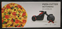 New | Motorbike Shaped Plastic Pizza Cutter ( Box Measures 4" x 9" )