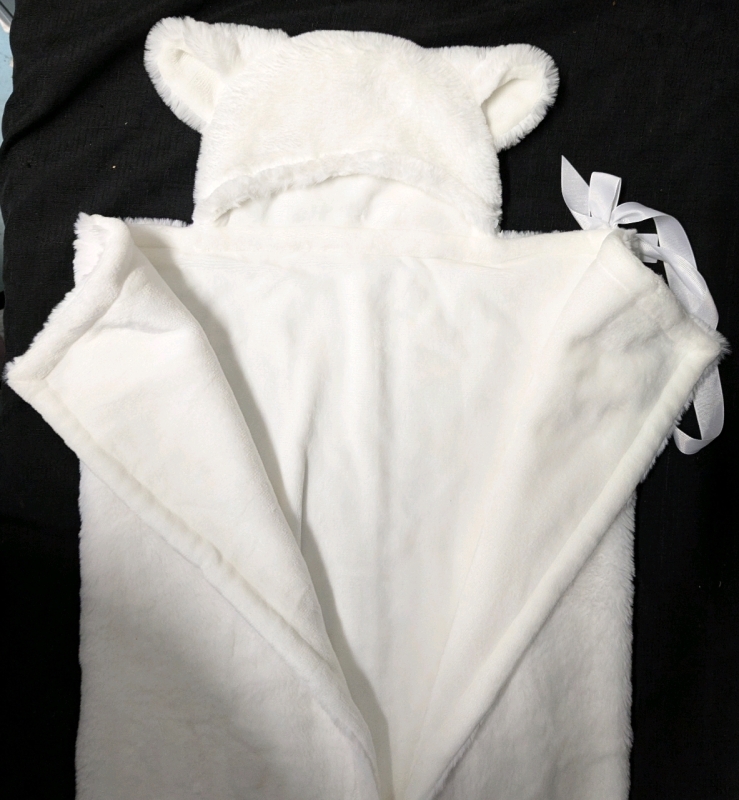 As-New Very Soft Faux Fur Children's Teddy Bear Blanket Robe. Blanket measures 30" by 35".