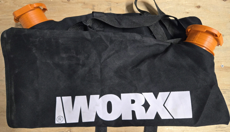 3 New Bags | 2 Worx Vacuum Bags For Worx Leaf Blower ( 24" x 21" & 25" x 18" ) & 1 Worx Carry Bag ( 19" x 9" )