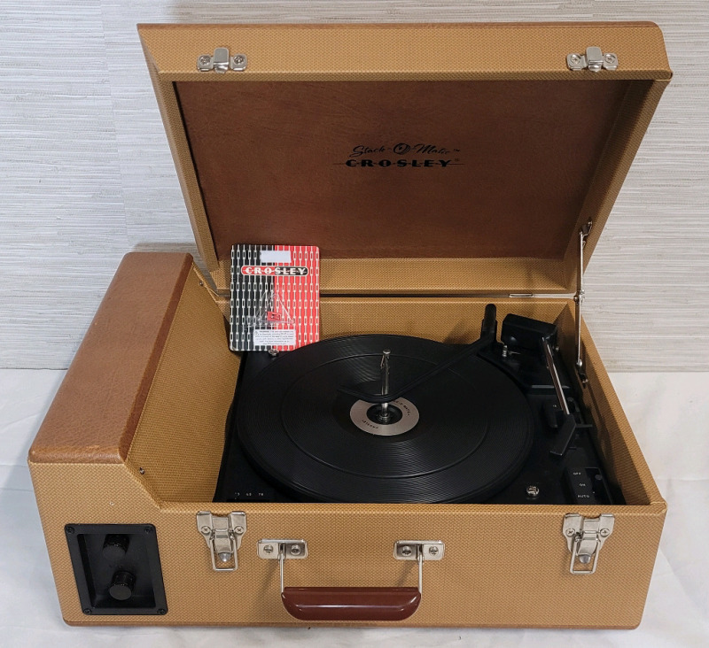 As Is - Crosley Stack-O-Matic Turntable . Never Set Up . Requires 12V Cord , Cable Insert Needs Repair