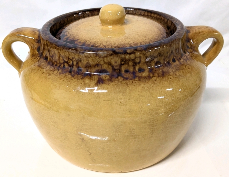 Gorgeous Vintage Mustard Medalta Potteries Redcliff Alberta Bean Pot | 9.26" x 8" x 5.5" Tall