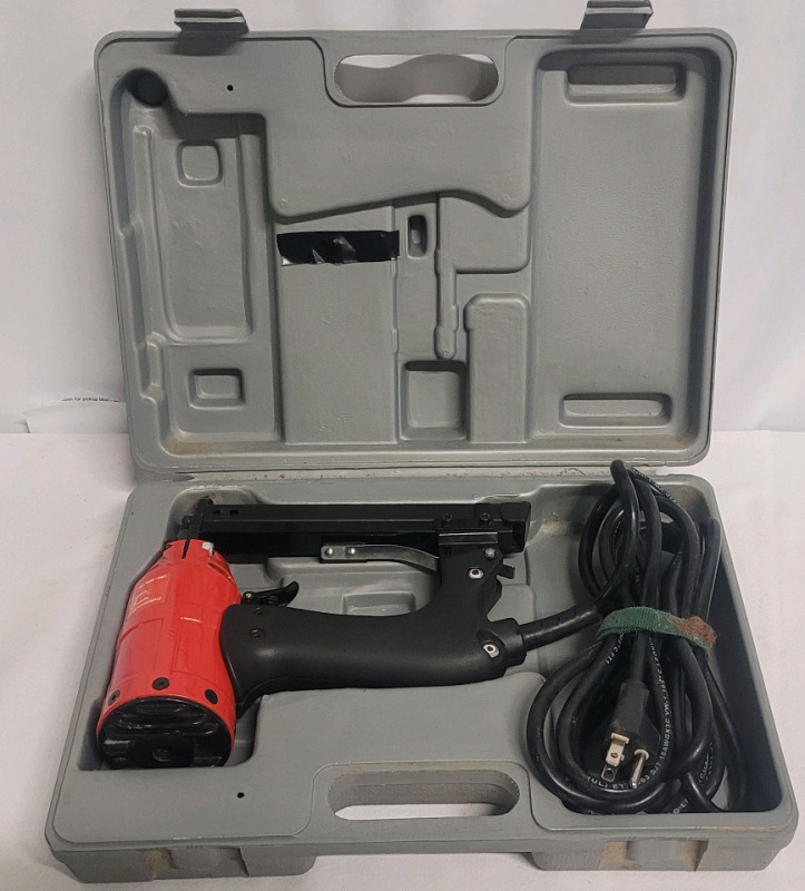 Professional Electric Staple Gun with Case . Staple Gauge Unknown , Example Staple in Case