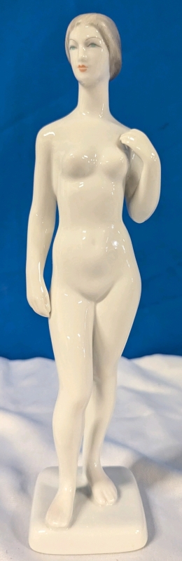 Vintage Hungarian Hollohaza Ceramic Nude Figure. 11" Tall. No Chips or Cracks Noted.