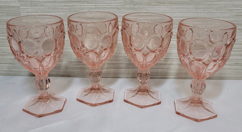 Vintage Pink Fostoria Moonstone Wine Glasses , Set of 4 . No chips or cracks