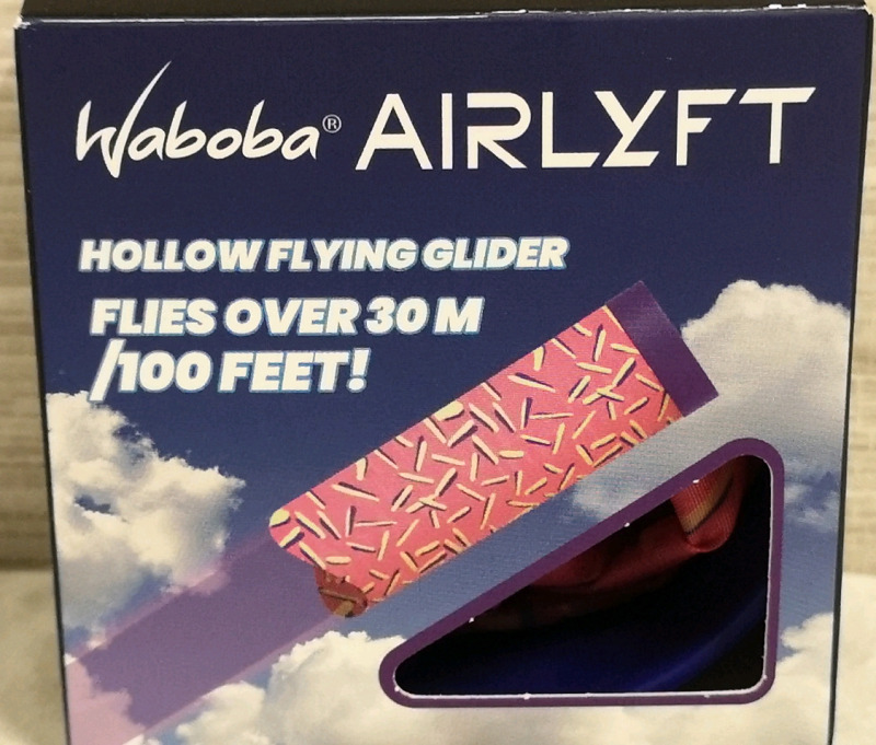 New Waboba Airlyft Hollow Flying Glider Glides Over 100FT 7cm x 18cm