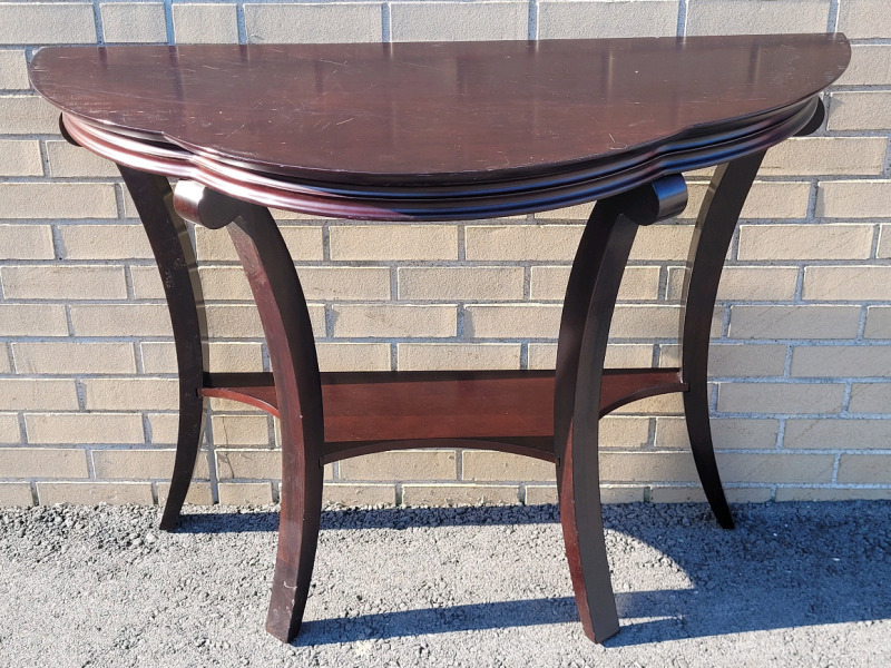 Bombay Company Hallway Table , Dark Brown . Measures 44" wide , 20" deep & 32" tall . Minor scuffs and scratches top and side