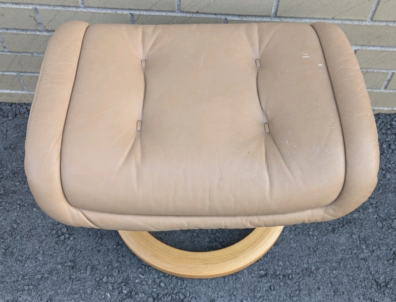 Vintage Ekornes Leather-Like Ottoman. Made in Norway. Measures 21" x 16" by 14"