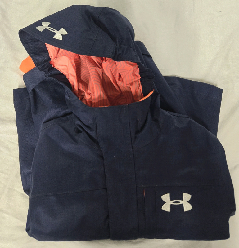 New Kids Size Small | Under Armor Cold Gear Dual Layer Jacket | Detachable Layer Inside For Extra Warmth