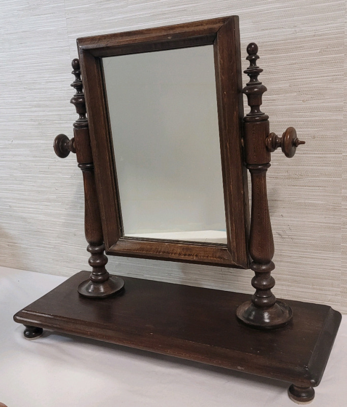 Vintage Gentlemens Dressing / Shaving Swivel Mirror . Measures 20"×19"