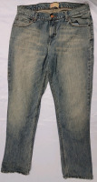 LEVI Strauss Signature Zipper Fly Blue Jeans , Size 34W&times;34L . Great Worn Look