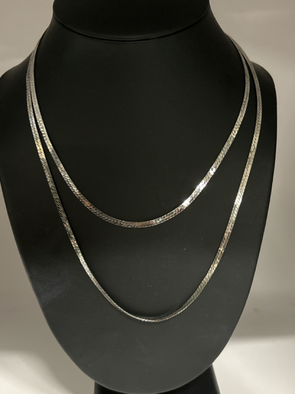 Sterling Silver 925 Flat Herringbone Chain 34 Inch Boxed