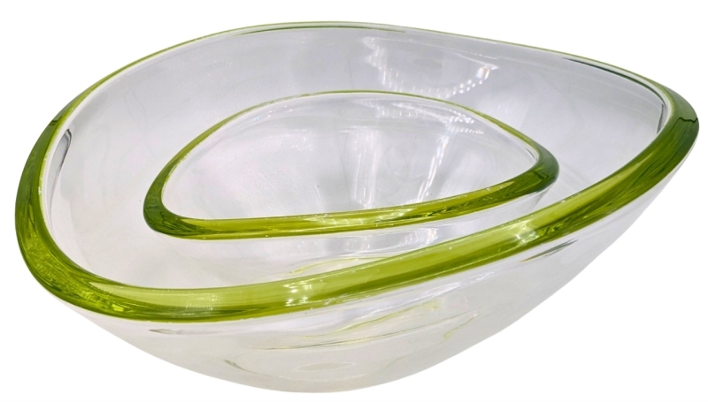 Neat Mod-Style Transparent Green Rim Nesting Glass Bowls | 7.2" x 5.74" x 2.5" & 10.6" x 9.5" x 4"