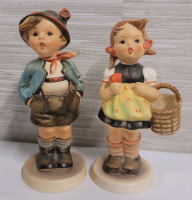 Vintage Goebel Hummel " Brother & Sister " Figurines . Measures 5.5" tall . No chips or cracks