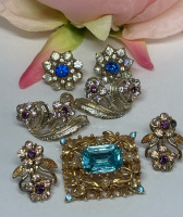 CORO Sky Blue Topaz Brooch & Earrings