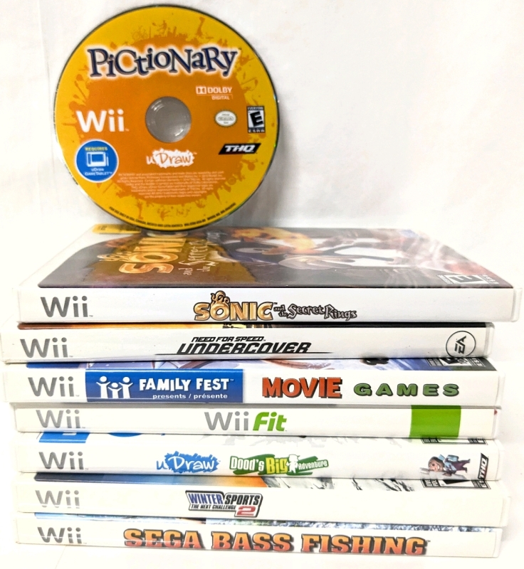 8 Nintendo Wii Games : Sonic and the Secret Rings, Need for Speed Undercover + More