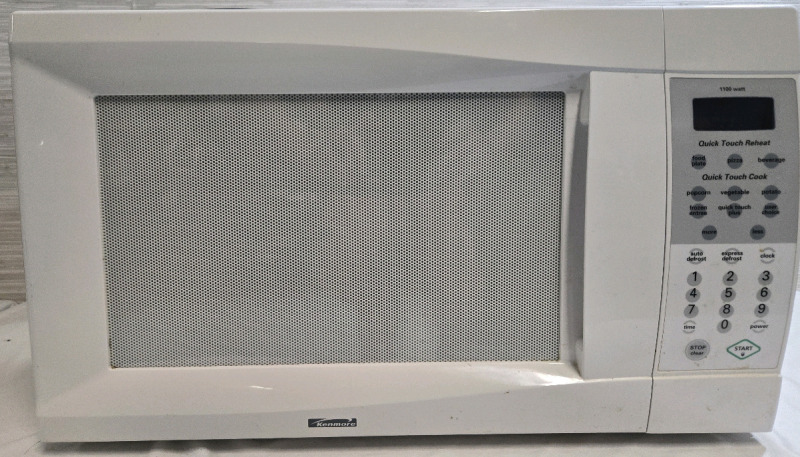 LG Electronics Kenmore | 1100W Microwave | Model # 767- 8832000 | Measures - ( 22.5" x 17" x 13" ) * Tested & Working *