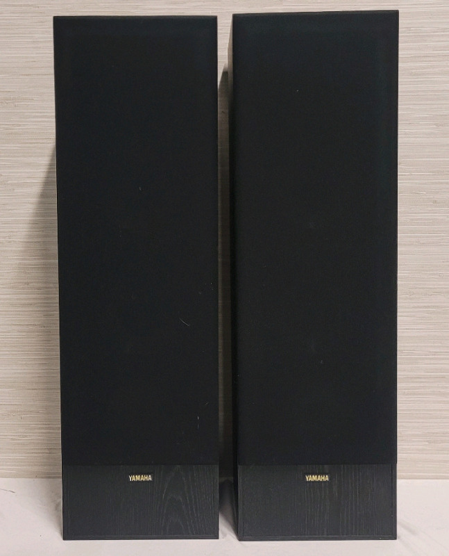 Yamaha NS-T649C Tower Speakers with Grills , Pair . Measure 27 7/8" Tall . Tested Working