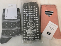 2 New Women's Pair of Socks + New Pillow Paws Slipper Socks sz 2XL