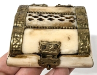 Vintage Camel Bone Trinket Box | 3" x 2.5" x 1.5" Tall