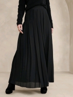 New Ladies Size Small | Banana Republic Pria Pleated Crepe Maxi Skirt | Retails for $120!