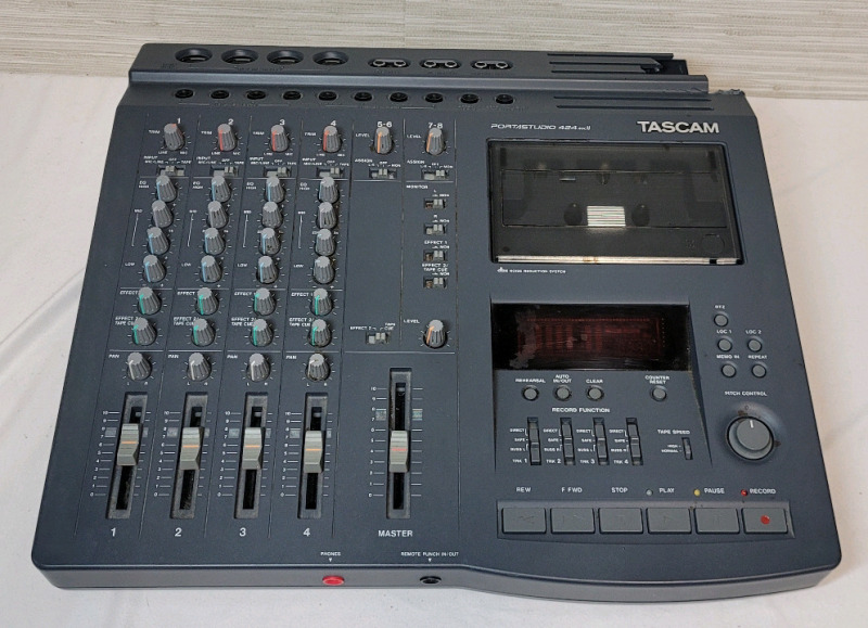 As Is - TASCAM Portastudio 424 MkII 4-Track Cassette Recorder . Tested - No Power , Crack on Side and Missing Piece