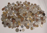 3.8+lbs World Coin & Token Lot . Includes 1913 Canadian Silver Nickel , 1945 Great Britain Silver Half Crown & 1953 Australia Silver Shilling