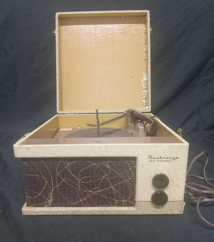Vintage Seabreeze Record Player Twin Speakers