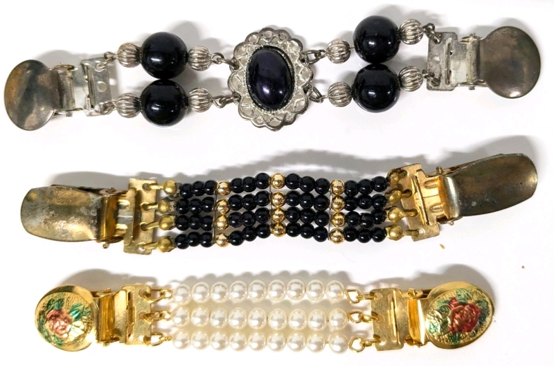 3 Neat Vintage Sweater Clips | 4.5" - 5.25" Long