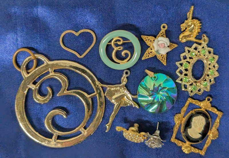 Assorted Vintage Ladies Jewelry : Uranium Glass Rhinestones, Pendants, Brooches, Lapel Pin, Single Earring +