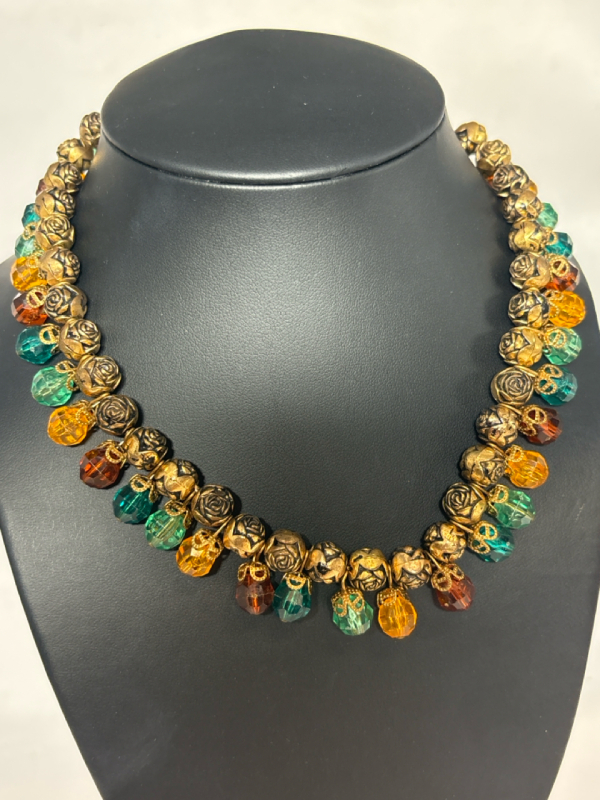 Lucite Multi Bulb Choker Vinatge Choker Necklace 15 inch Hook over clasp