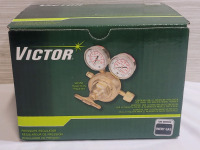 New - Victor Heavy Duty Pressure Regulator DR450 . Retail $670