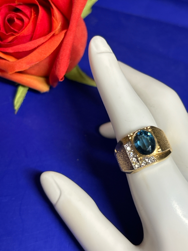 Art Deco Style Wide 18KT HGE ESPO Ring Blue Oval Stone Size 9.5