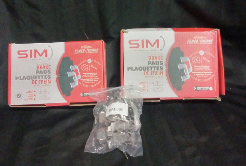 SIM Rear Semi Metallic Disk Brake Pads SIM 905 SIM 888 Nissan Infiniti Value $70