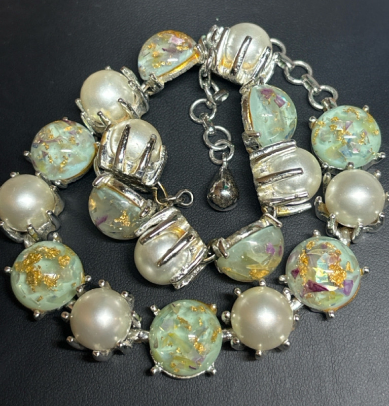Mint Lucite Confetti & Pearl Vintage Necklace