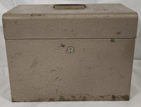 Tall Metal Hand Held Tool Box ( 13" x 5.5" x 10" ) * No Key *