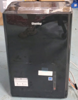 Danby 50 Pint 3,000 Sq. Ft. Dehumidifier with Vertical Pump, Direct Drain and Reusable Filter, Auto Restart and Programmable Timer . Tested Powers Up , Dehumidifier Function Working
