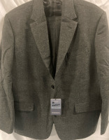 New Studiosuits Bespoke Handcrafted Men&rsquo;s Singlebreast Wool Suit , Jacket 42 short & Pants 34 R. Dark Grey. Retail $350.