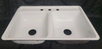 New - Briggs Laundry Room Metal Double Sink . Minor Dent Top Right Corner from shipping . Sink measures 32" wide &times; 21" deep , Sinks measure 6.5" deep