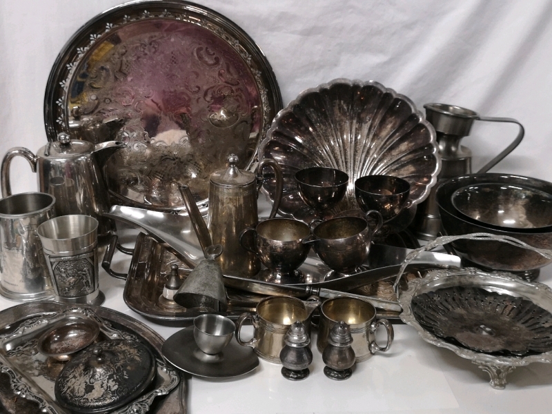 Large Silver Plate Lot - Platters, Bowls, Sugars & Creamers +++