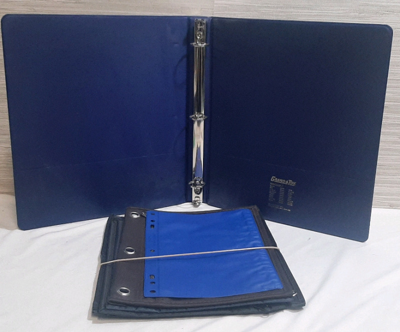 Grand & Toy Blue Ring Binder + 4 small cases