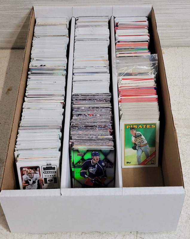 Late 1980s to 2021 Major Sports Trading Card Singles in Triple Long Box . MLB Baseball , NHL Hockey & NFL Football