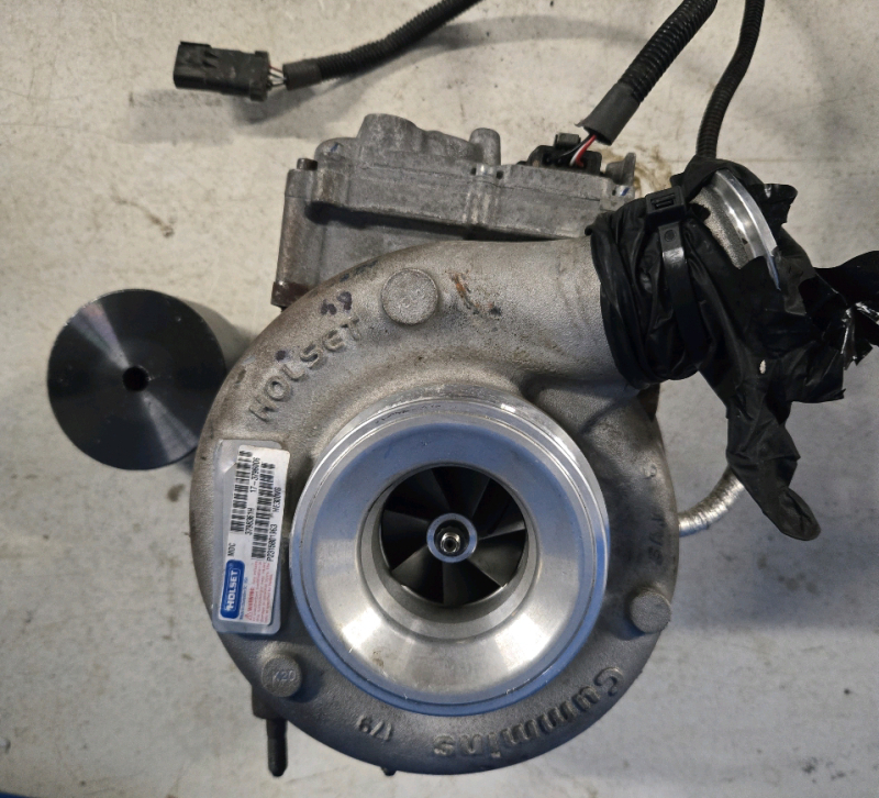 Holest VGT | Cummins 6.7L Diesel TurboCharger