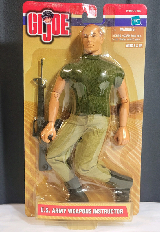 2000 G.I. Joe U.S. Army Weapons Instructor 12" Action Figure . New Old Stock