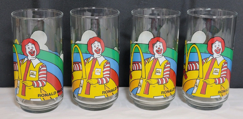 Vintage McDonald's Ronald McDonald Glasses . Four (4) Glasses . Measures 5.5" tall